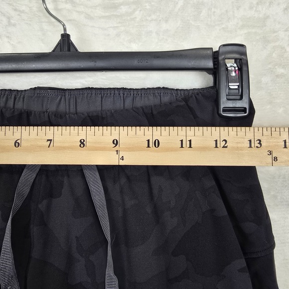 Lululemon On The Fly Pant *28" Incognito Camo Multi Grey / Coal Size‎ 2 $98 - Picture 10 of 13